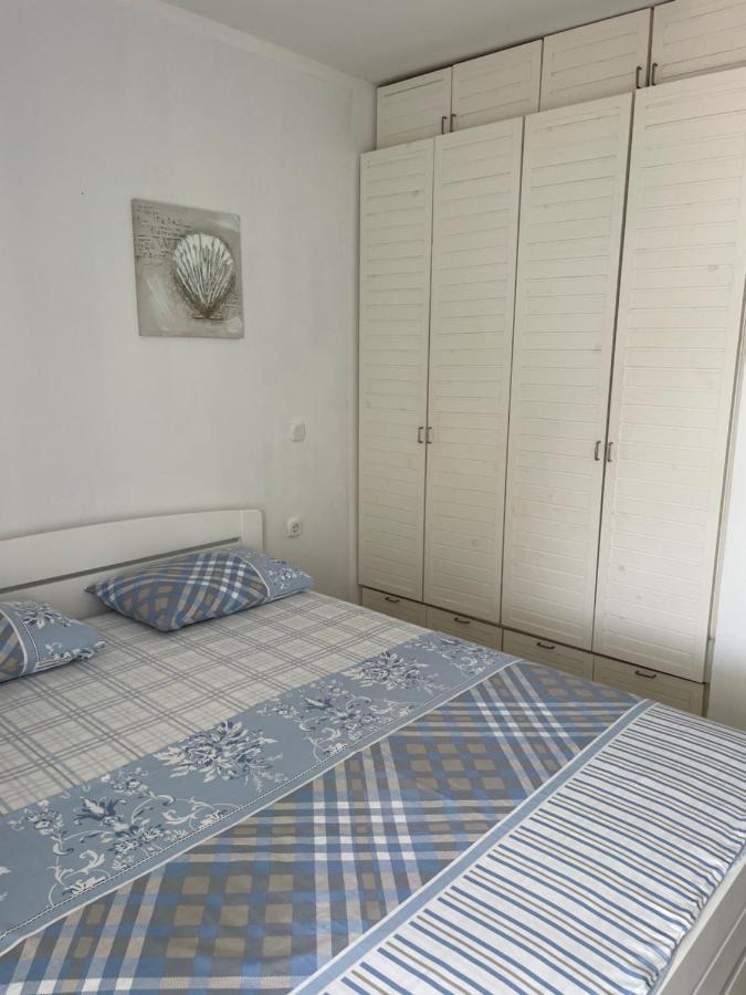Sea View Apartment Sveti Stefan Exterior photo